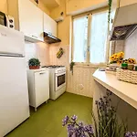 Budapest Apartment, Vista Mare Rif A489 *